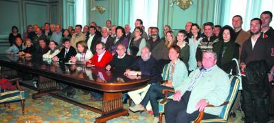 Los alcaldes del PSOE piden a la Junta que les pague la deuda contraída